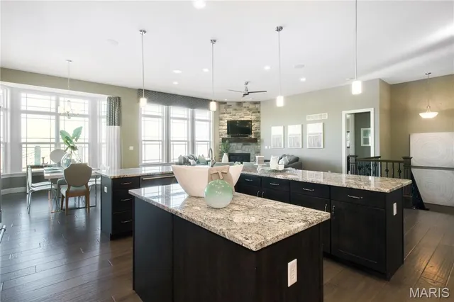 $684,200 | New Build New Build Glacier E At Dragonstone Dardenne Prairie, Dardenne Prairie, MO 63368