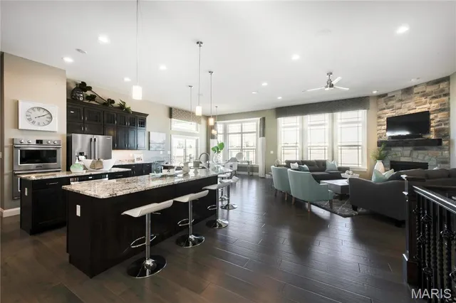 $684,200 | New Build New Build Glacier E At Dragonstone Dardenne Prairie, Dardenne Prairie, MO 63368