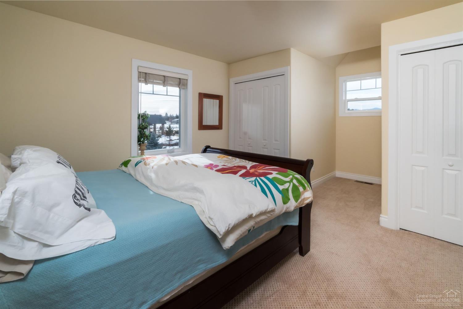 64490 Research Road Bend, OR 97703 - Photo 16 of 25 Additional Photo