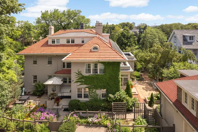 $1,600,000 | 2400 Pillsbury Avenue, Minneapolis, MN 55404