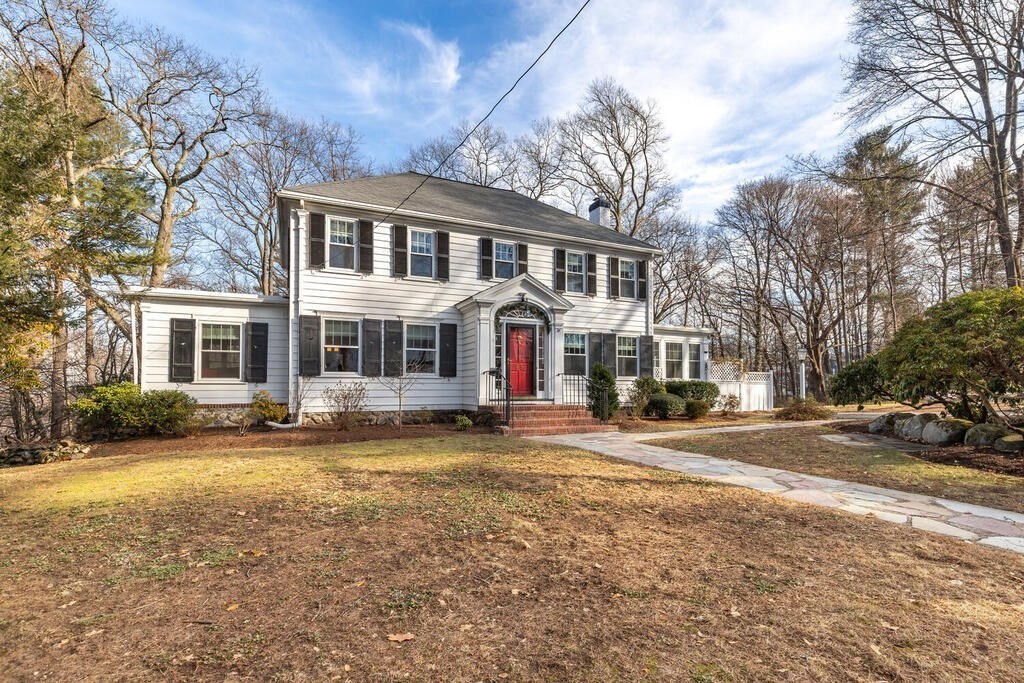 65 Parker Road Wakefield, MA 01880 - Photo 2 of 36 Gallery Image 2