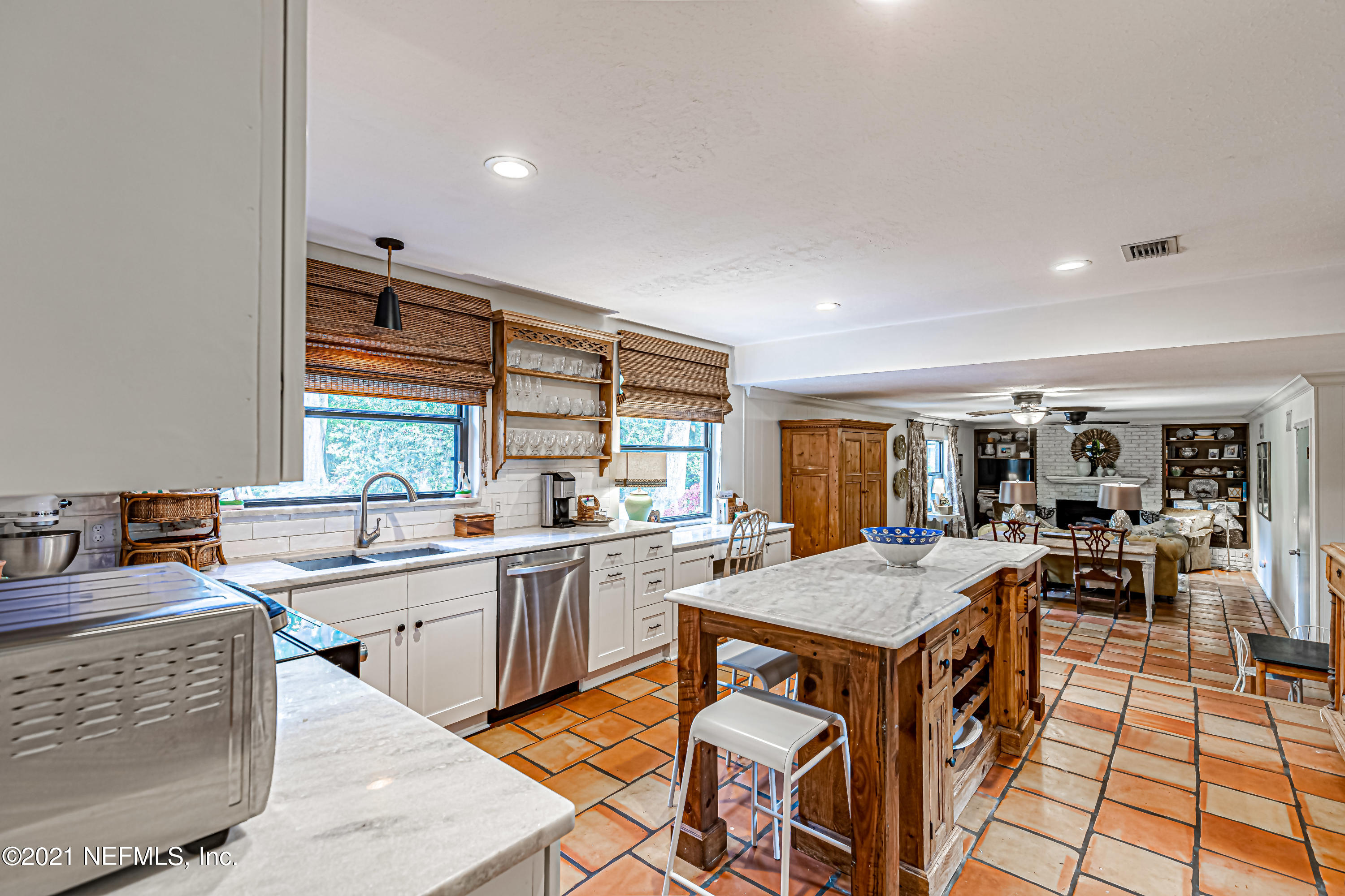 2548 Red Fox Road Orange Park, FL 32073 - Photo 24 of 40 24-Kitchen