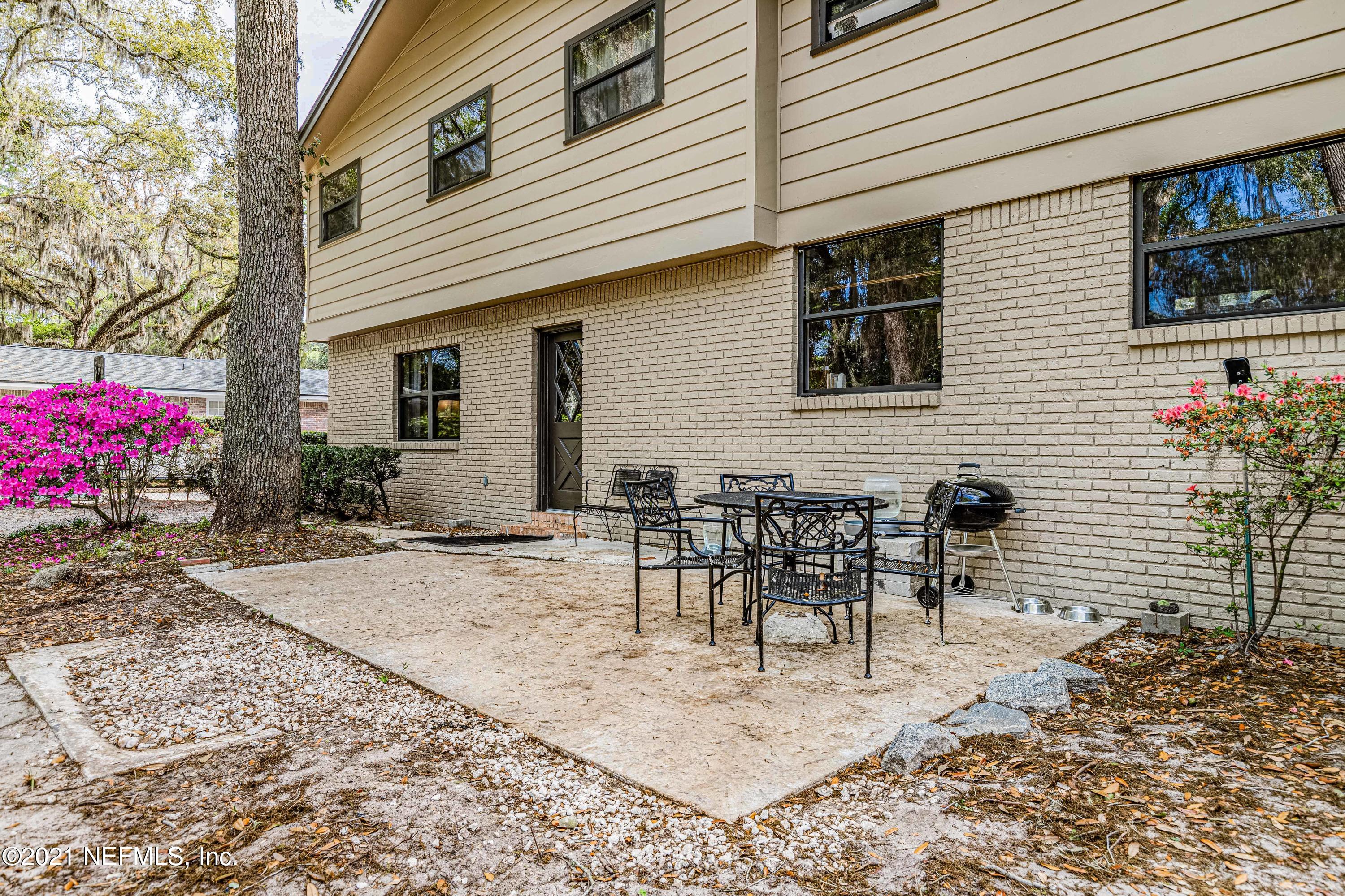 2548 Red Fox Road Orange Park, FL 32073 - Photo 35 of 40 35-Rear