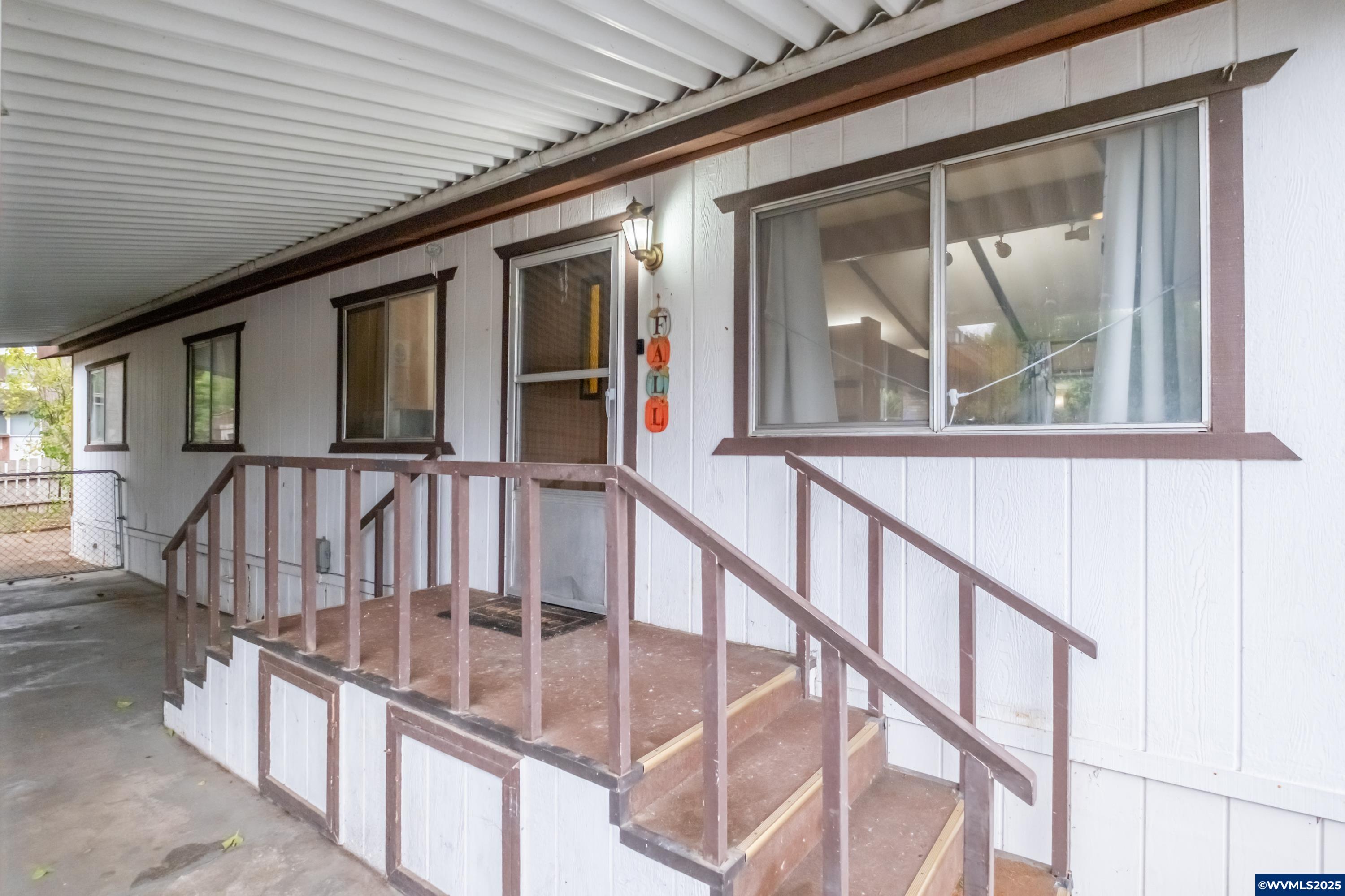 141 South 17th Street, Unit 44 Independence, OR 97351 - Photo 4 of 25