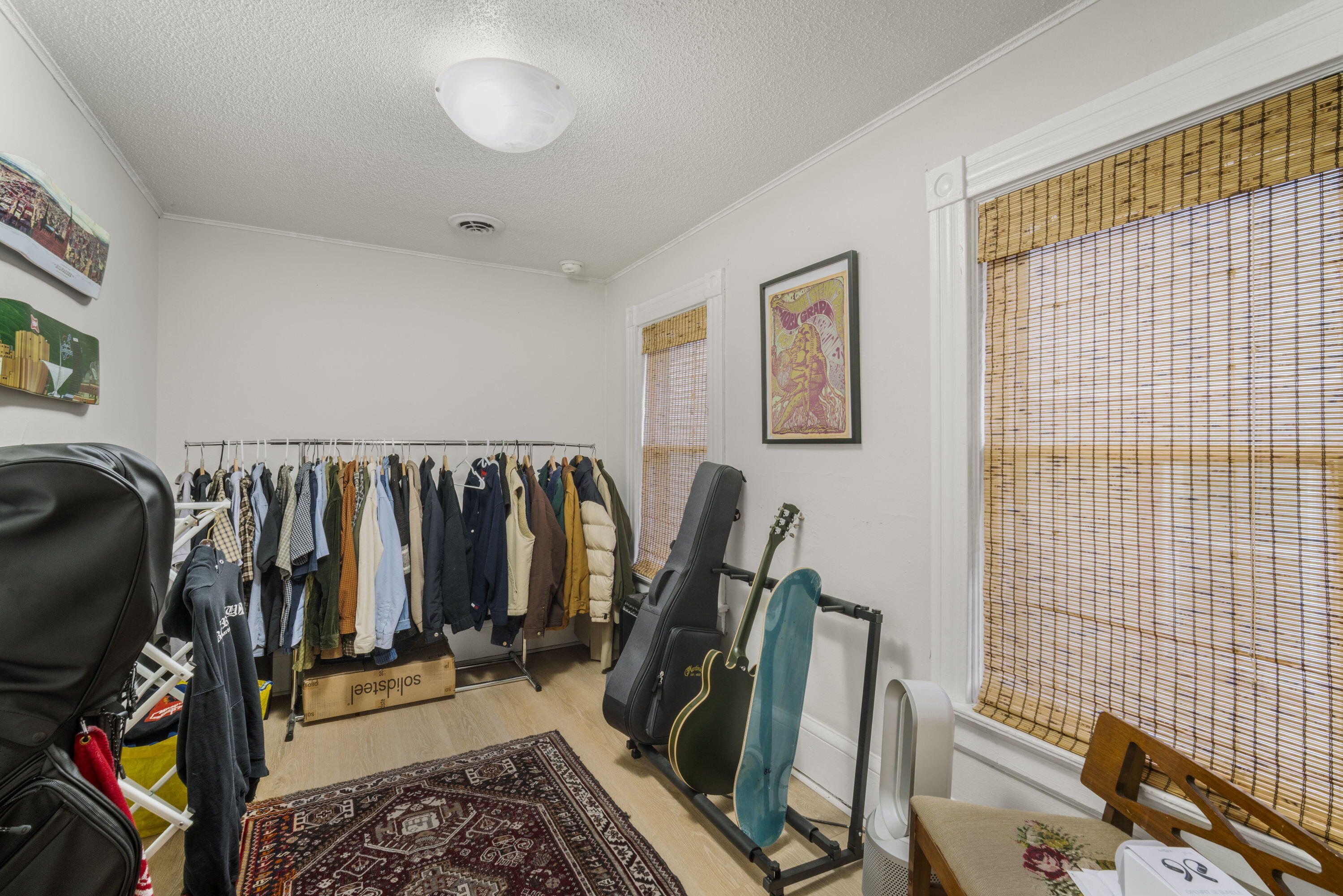 2523 South Austin Street, Unit 2523A Milwaukee, WI 53207 - Photo 8 of 28 7_imgDSC03262