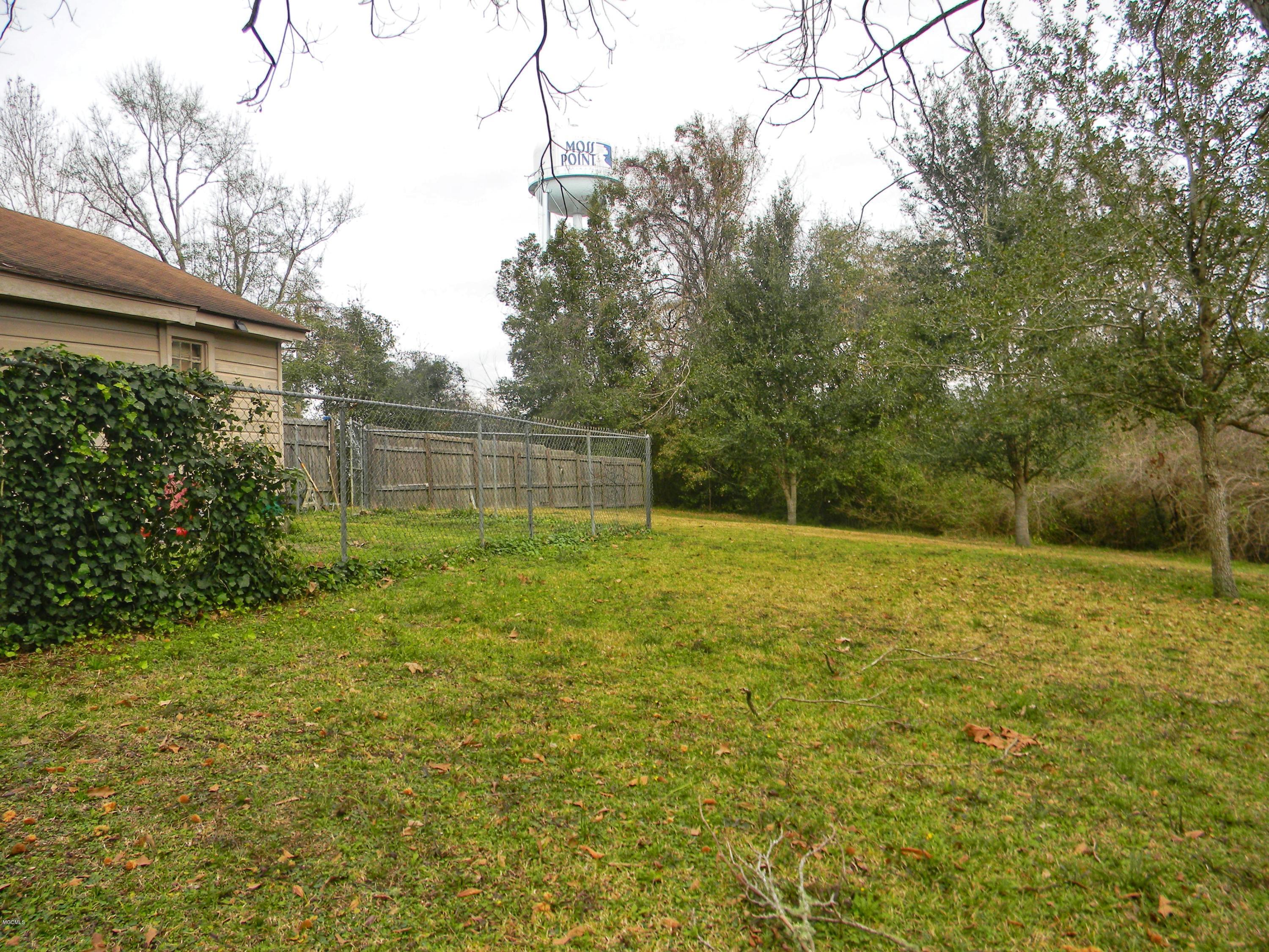5228 Elder Street Moss Point, MS 39563 - Photo 6 of 7 7