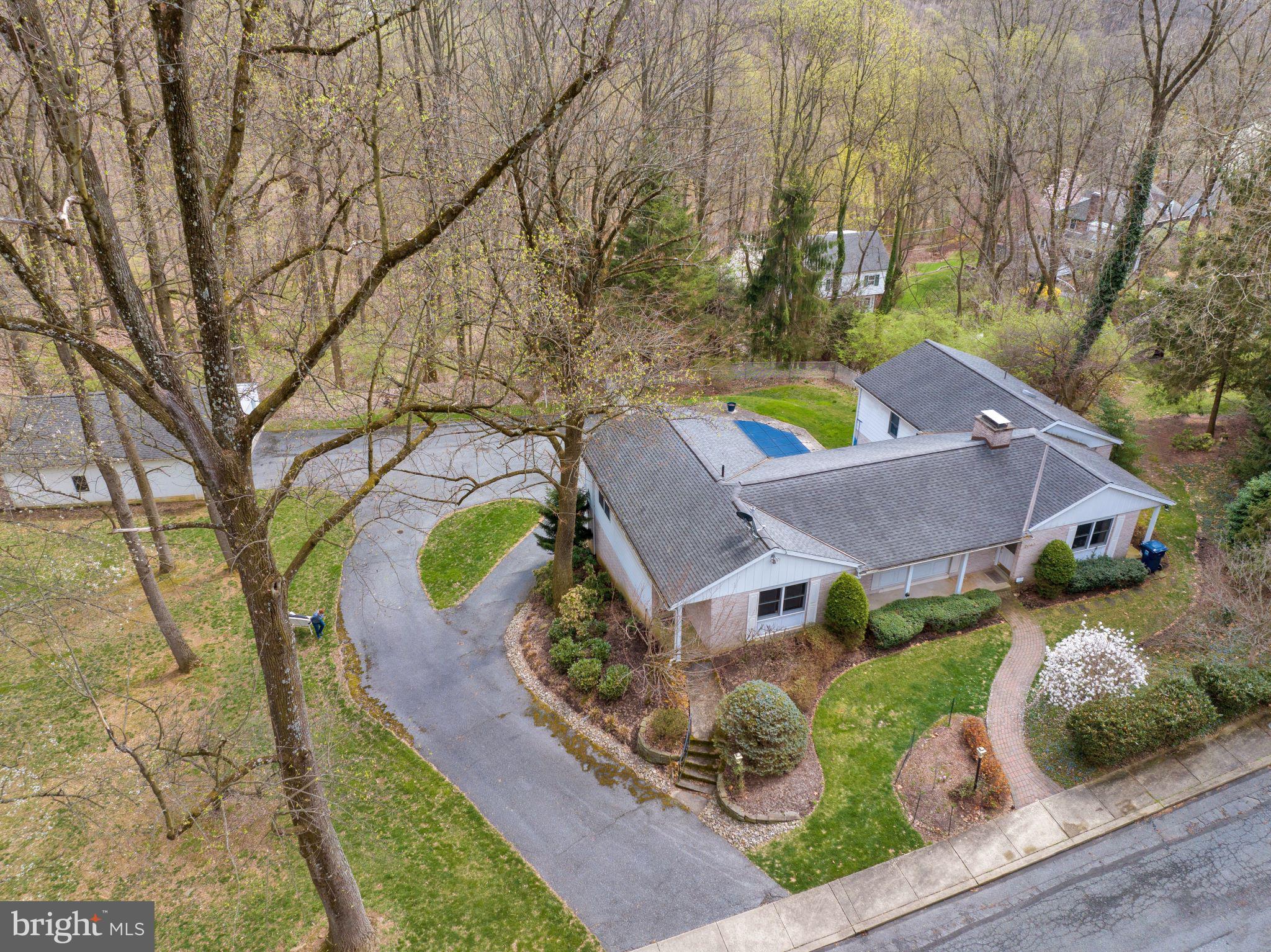 2040 Trooper Road Reading, PA 19602 - Photo 2 of 53
