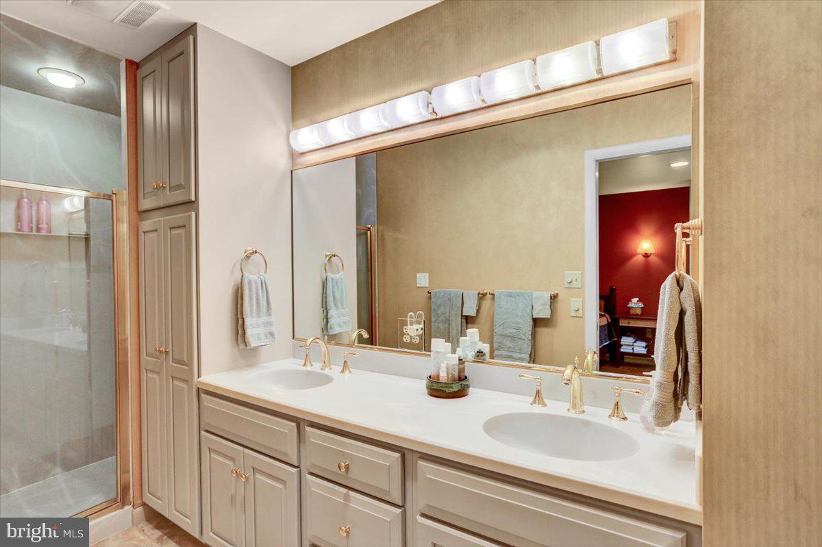 2040 Trooper Road Reading, PA 19602 - Photo 21 of 53 Master Bath