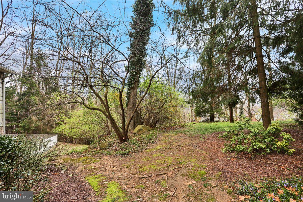 2040 Trooper Road Reading, PA 19602 - Photo 42 of 53