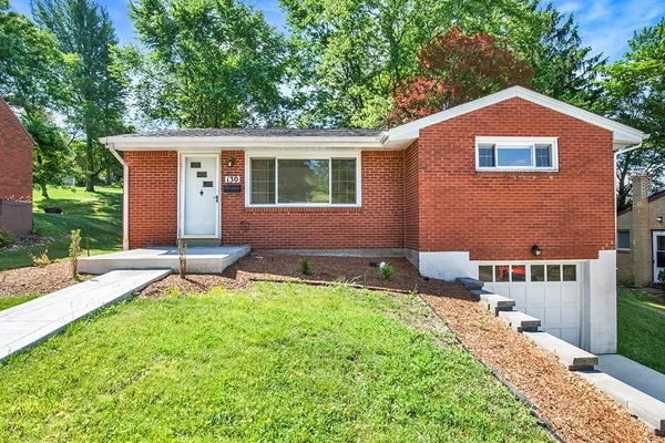 $234,900 | 130 College Park Drive, Monroeville, PA 15146