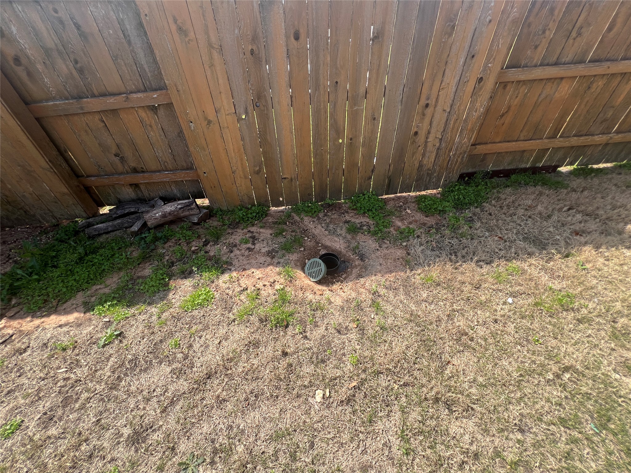 7009 Sienna Rouge Path Austin, TX 78744 - Photo 19 of 29 Exterior view