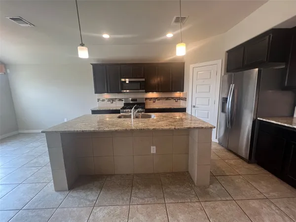 $2,995 | 7009 Sienna Rouge Path, Austin, TX 78744