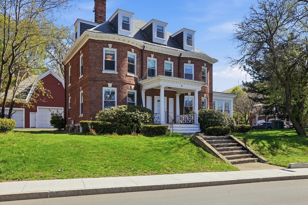 70 Commandants Way, Unit 70 Chelsea, MA 02150 - Photo 2 of 36
