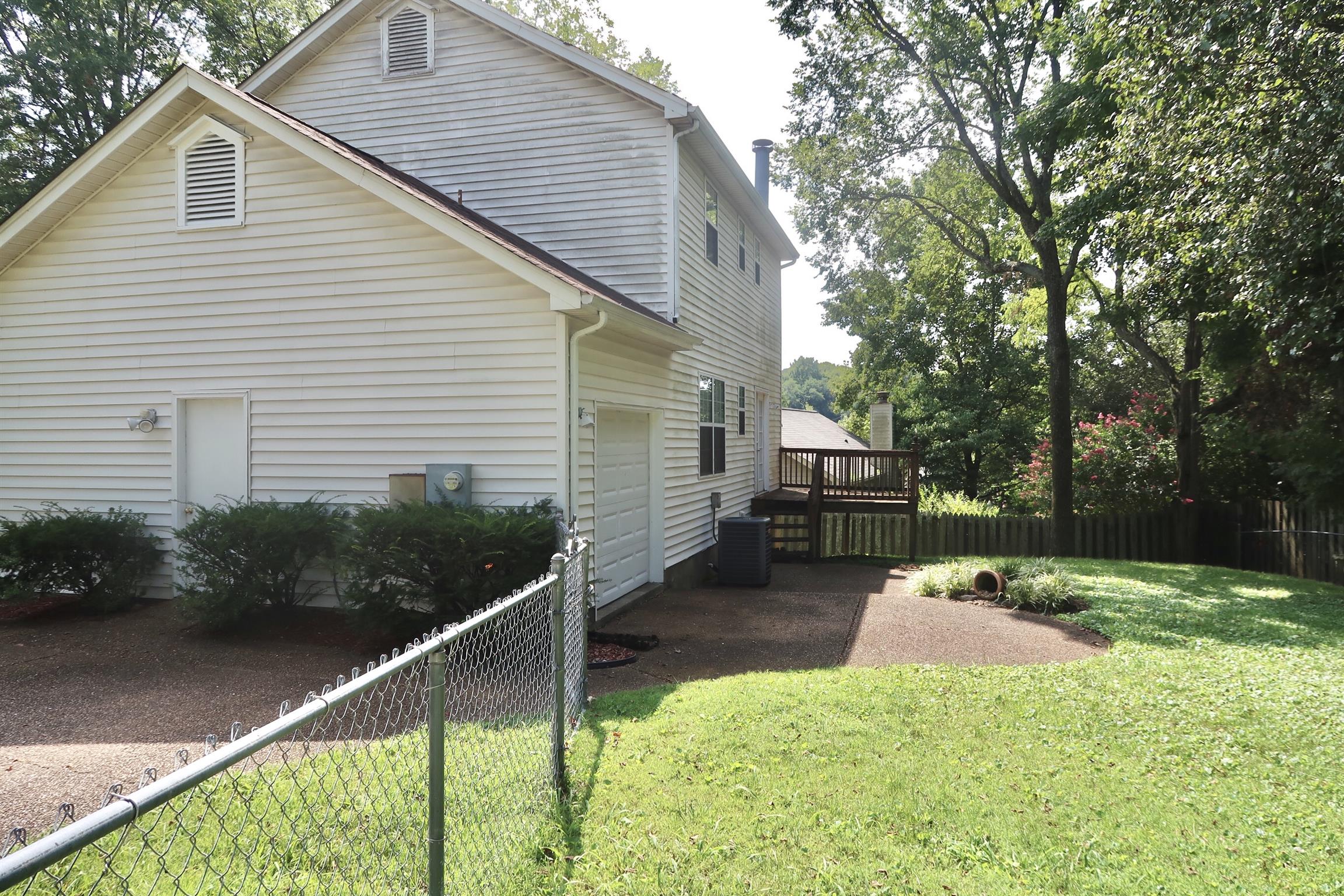 1617 Hunters Branch Road Antioch, TN 37013 - Photo 5 of 23 Gallery Image 5