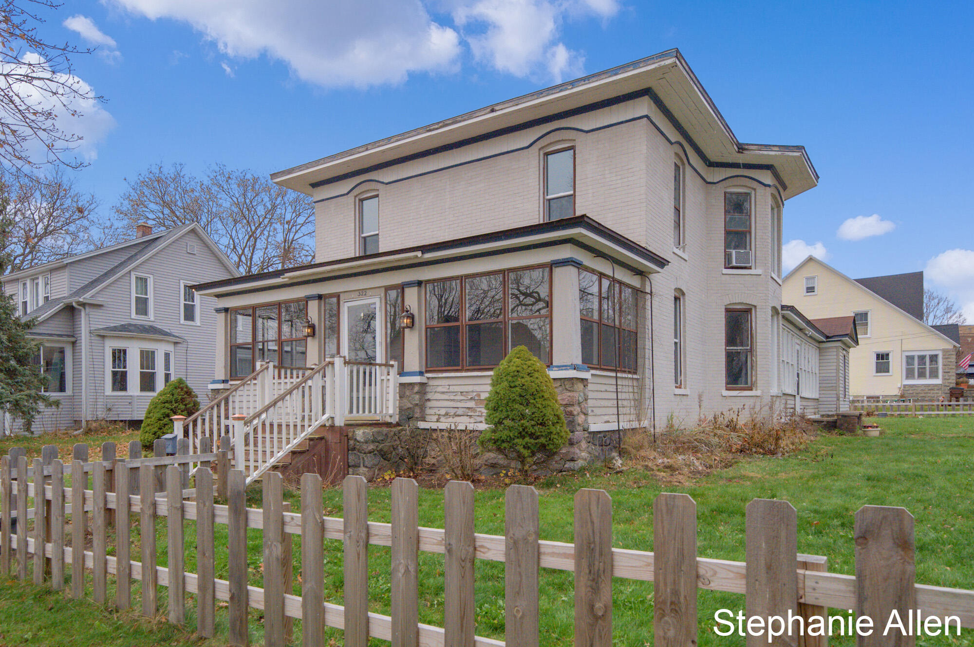 322 Alderman Street Belding, MI 48809 - Photo 2 of 27 _CR_1327