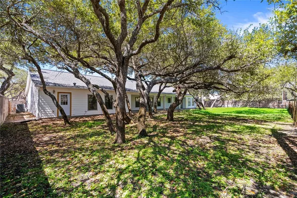 $399,900 | 102 St Andrews Street, Rockport, TX 78382