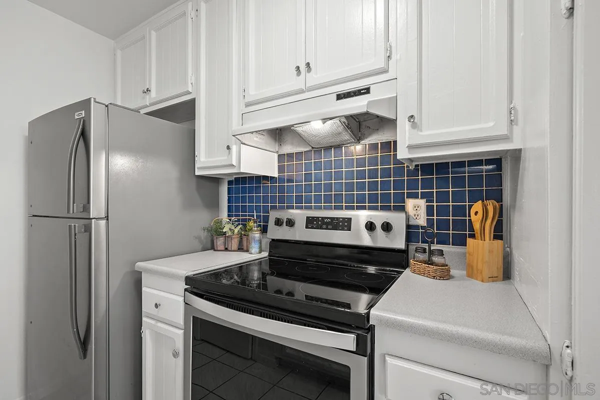 9837 Mission Gorge Road, Unit 3 Santee, CA 92071 - Photo 11 of 29 Gallery Image 11