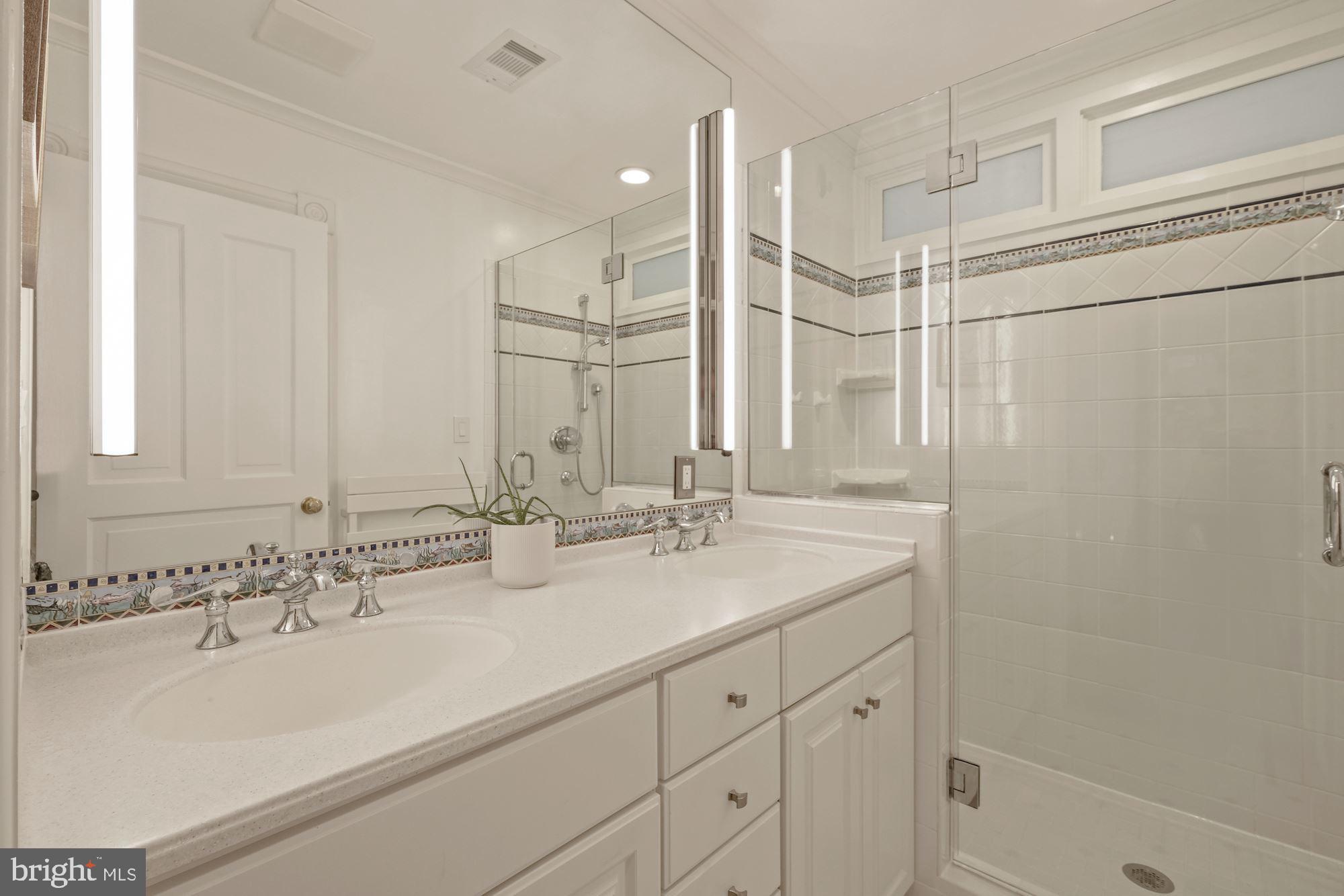 3115 Foxhall Road Northwest Washington, DC 20016 - Photo 46 of 80 Second level full bath, light and bright