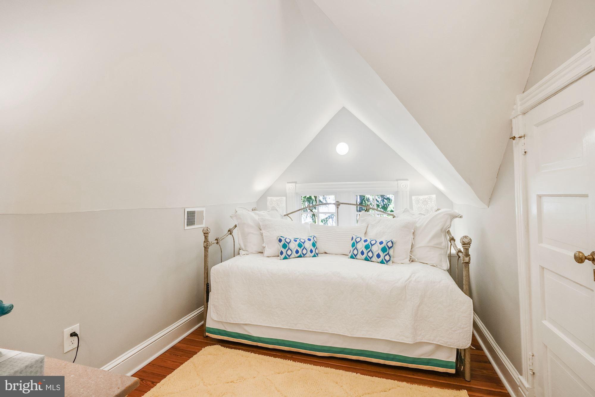 3115 Foxhall Road Northwest Washington, DC 20016 - Photo 56 of 80 Fifth bedroom, cozy and comfortable