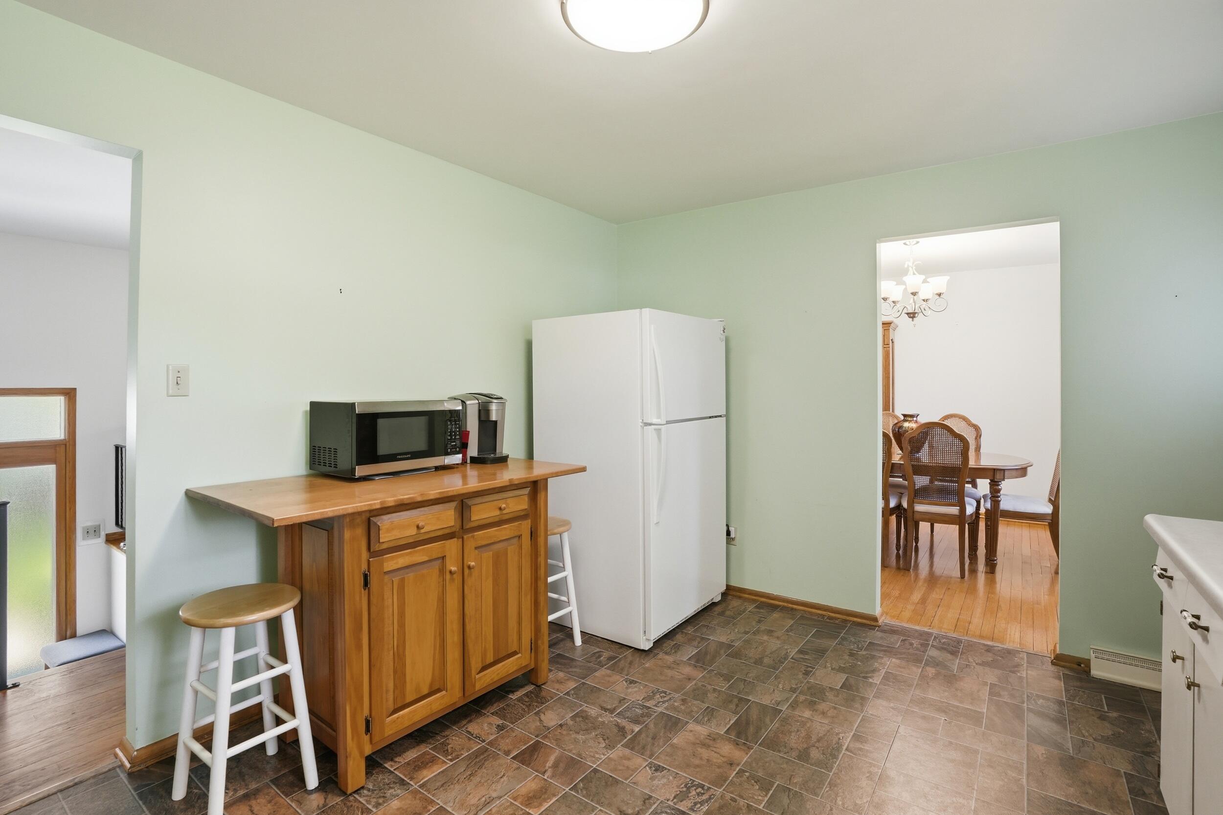 723 Maple Lane Crown Point, IN 46307 - Photo 10 of 24 2500x1666
