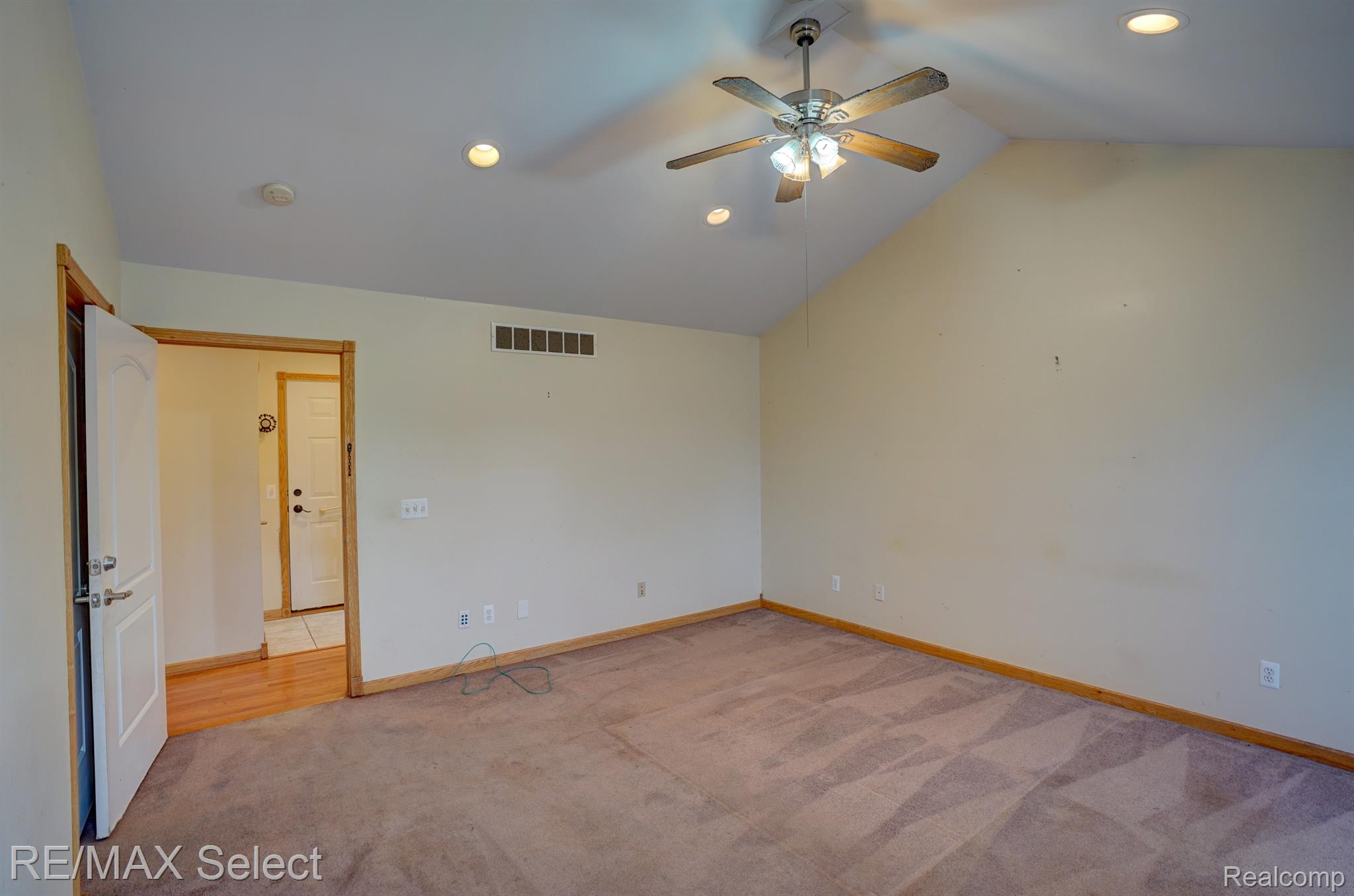 15326 Terry Road Allenton, MI 48002 - Photo 35 of 41 Gallery Image 35