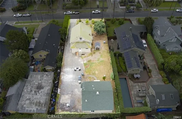 $1,299,998 | 805-801 Earlham Street, Pasadena, CA 91101