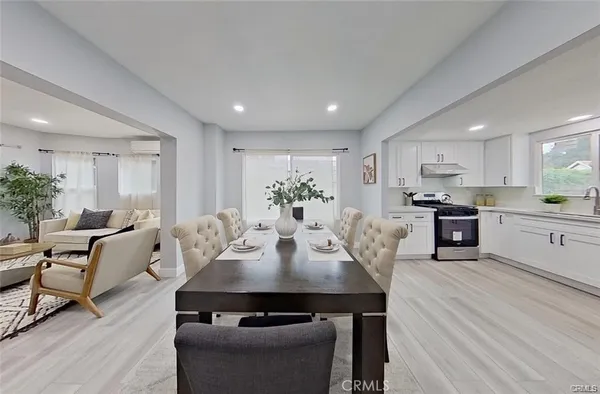 $1,299,998 | 805-801 Earlham Street, Pasadena, CA 91101