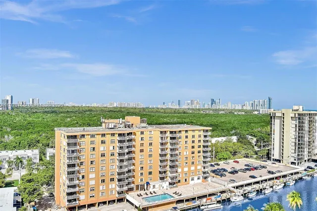 $249,000 | 2450 Northeast 135th Street, Unit 410, North Miami, FL 33181