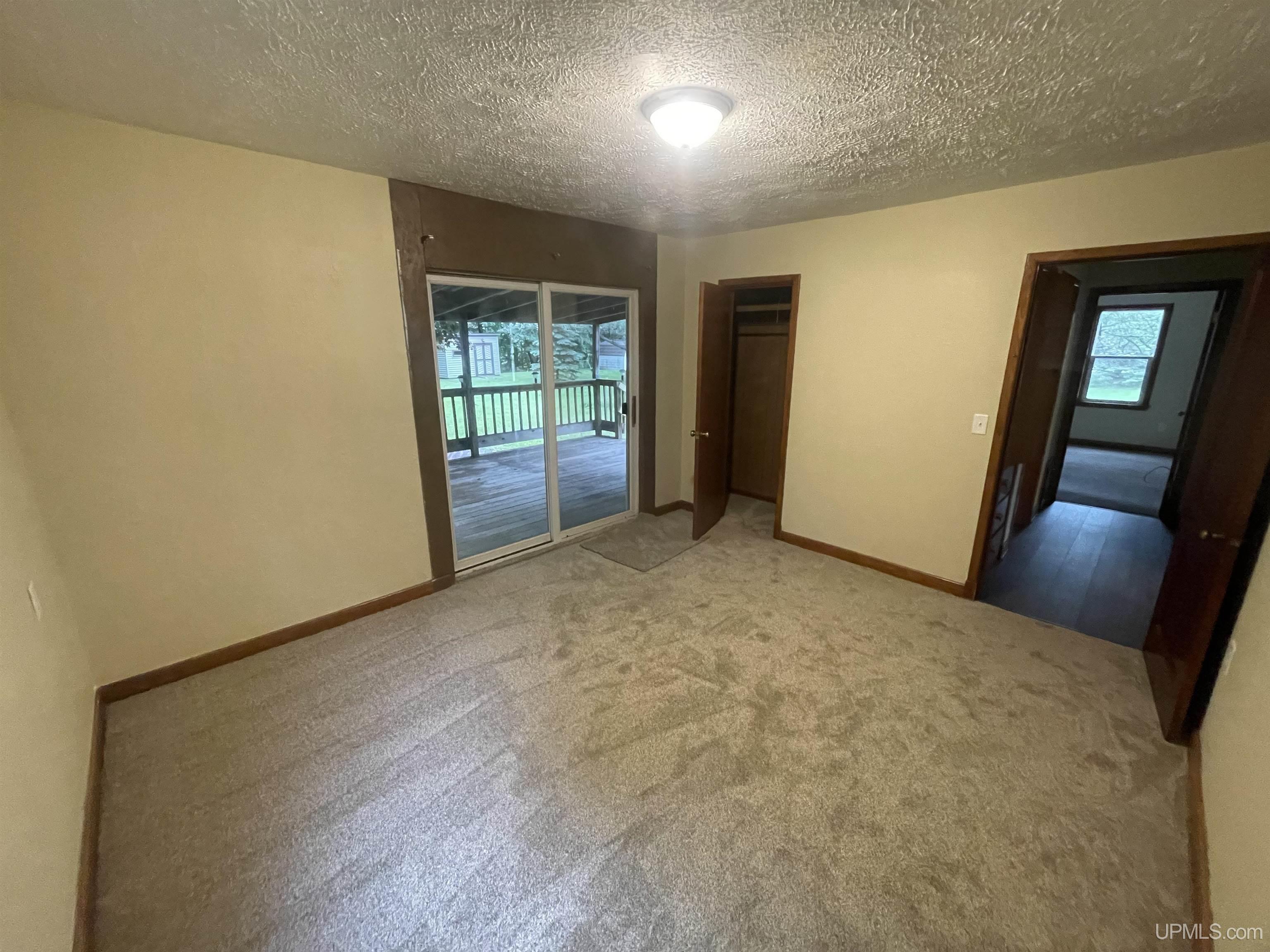7344 County 426 M.5 Road Gladstone, MI 49837 - Photo 7 of 22 Gallery Image 7