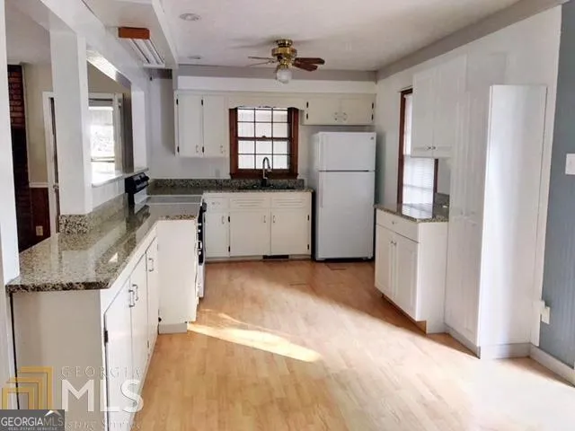 $1,600 | 182 Moore Road, Hartwell, GA 30643