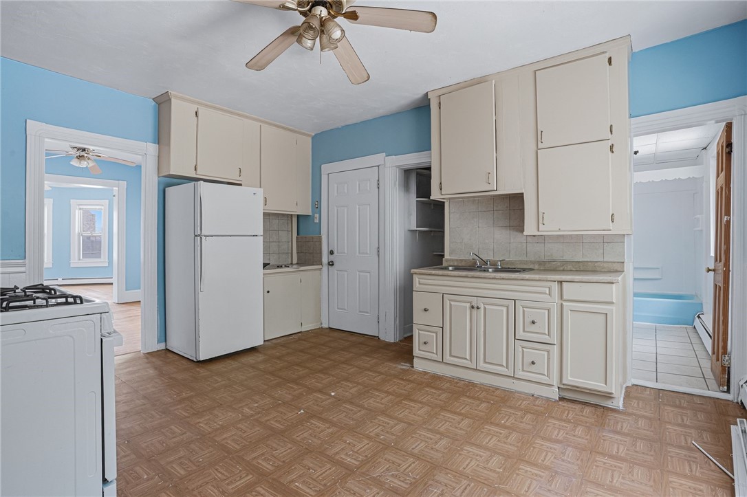 913 Social Street Woonsocket, RI 02895 - Photo 10 of 41