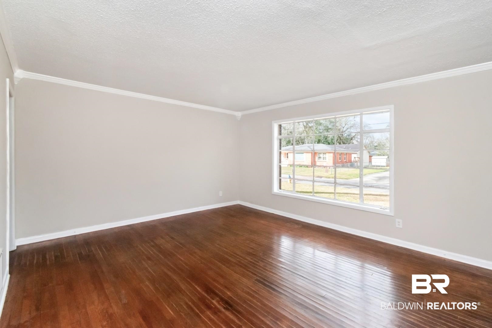 70 Picardy Street Mobile, AL 36607 - Photo 2 of 15