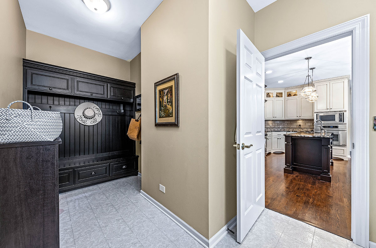 4435 Esquire Circle Naperville, IL 60564 - Photo 13 of 45 a view of kitchen with stainless steel appliances granite countertop a refrigerator and a sink