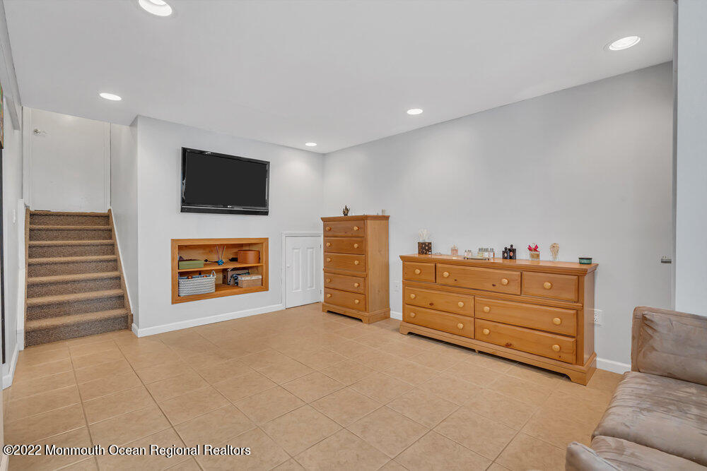 30 Tarrytown Road Manalapan, NJ 07726 - Photo 39 of 59 040_dsc09831