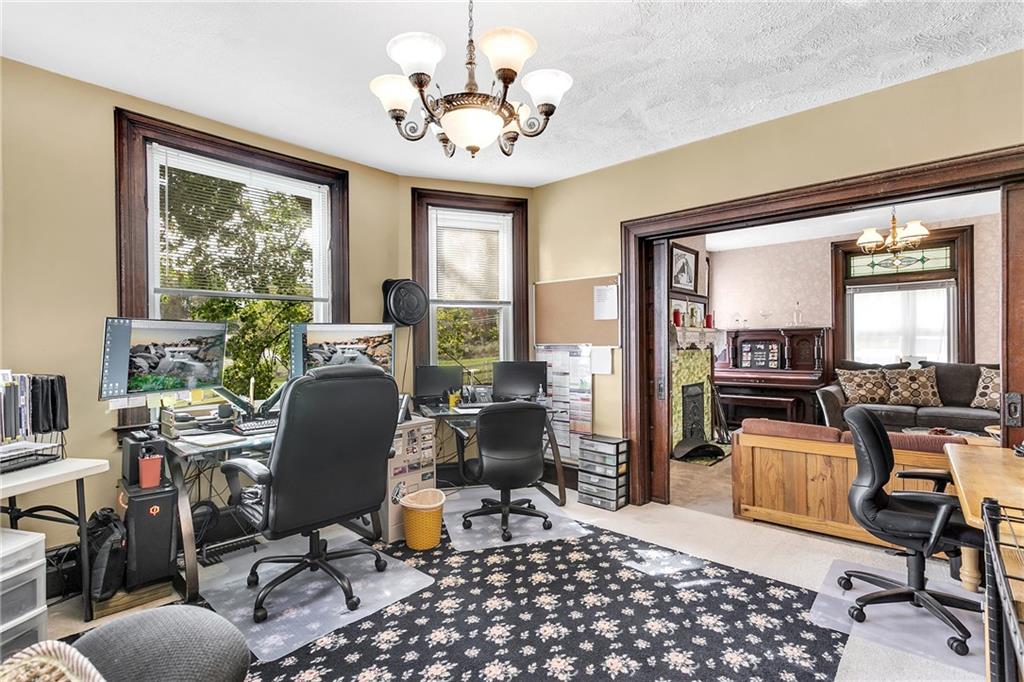 521 New Texas Road Pittsburgh, PA 15239 - Photo 14 of 21 Gallery Image 14