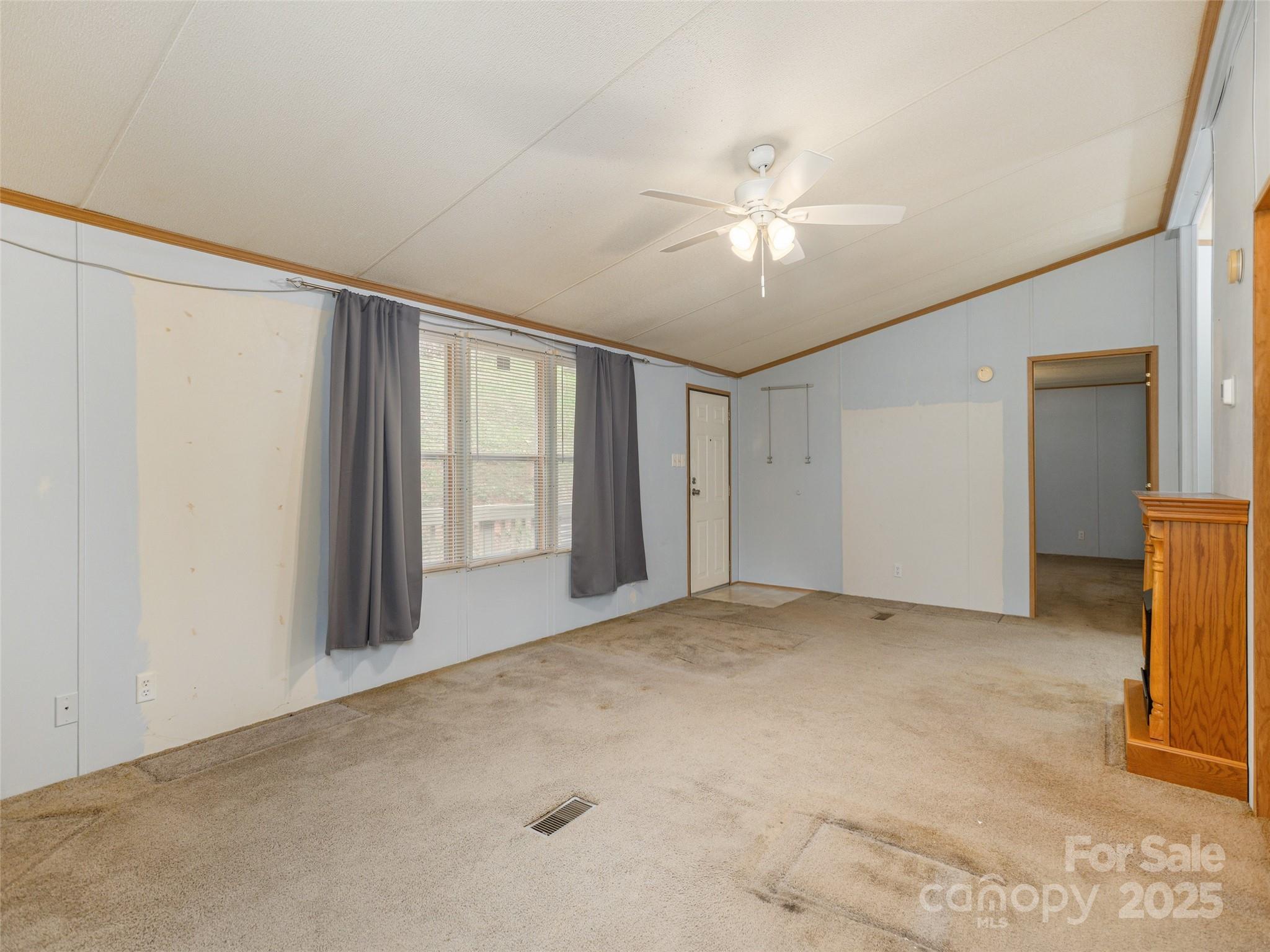 81 Mt Airy Road Marshall, NC 28753 - Photo 5 of 19