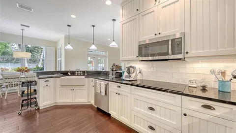 $1,250,000 | 1105 92nd Street Northwest, Bradenton, FL 34209