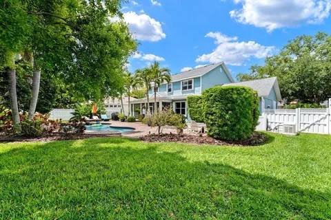 $1,220,000 | 1105 92nd Street Northwest, Bradenton, FL 34209