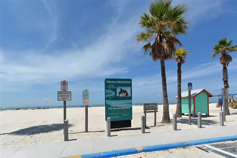 $1,250,000 | 1105 92nd Street Northwest, Bradenton, FL 34209