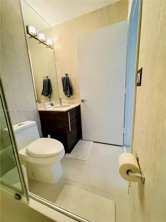 $6,450 | 2020 North Bayshore Drive, Unit 3009, Miami, FL 33137