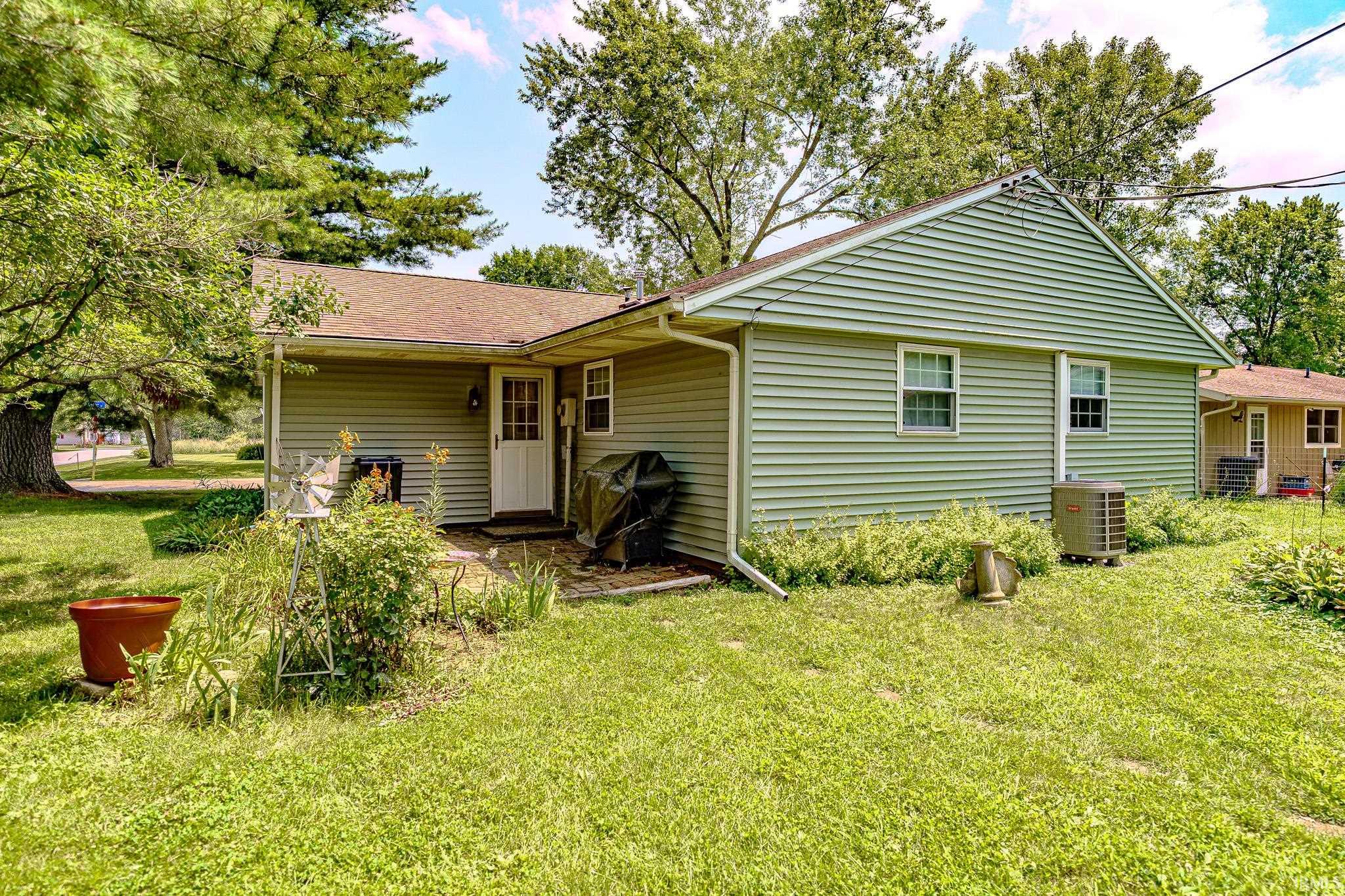 218 Cedar Street Williamsport, IN 47993 - Photo 20 of 34
