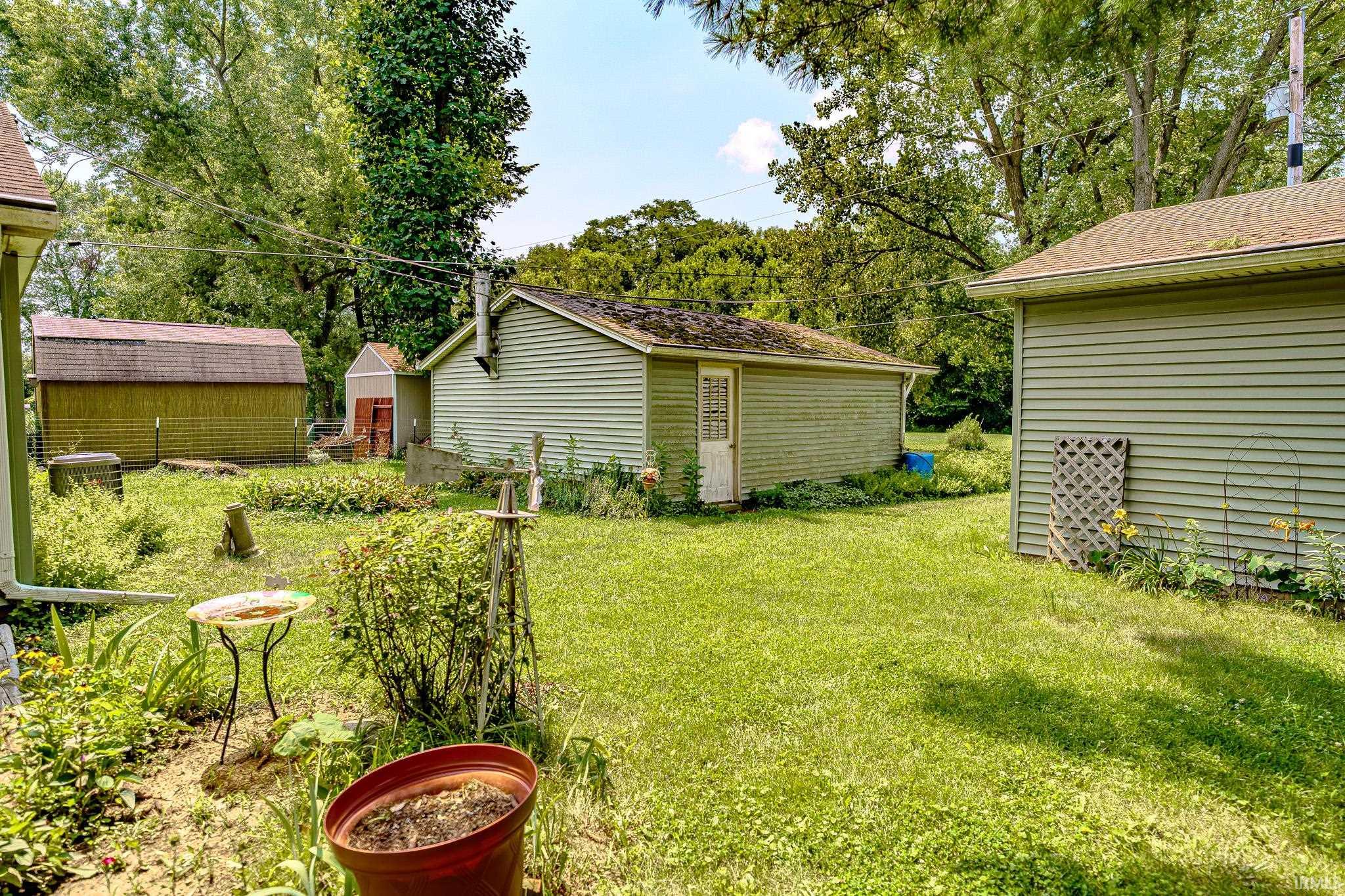 218 Cedar Street Williamsport, IN 47993 - Photo 21 of 34