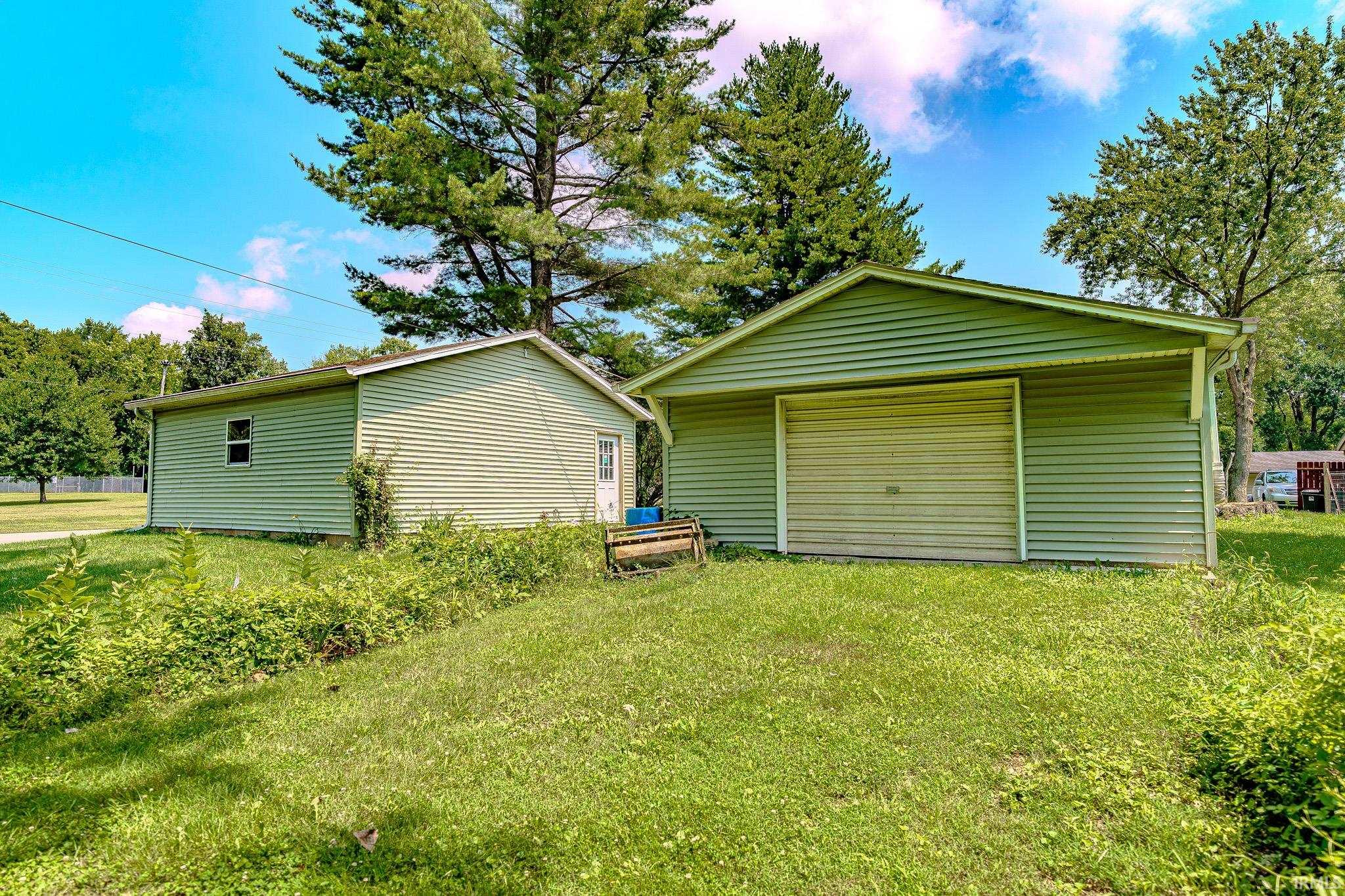 218 Cedar Street Williamsport, IN 47993 - Photo 28 of 34