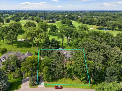 $2,499,500 | 5816 X Northwood Drive, Edina, MN 55436