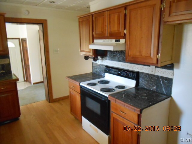 3509 Carter Road Bethlehem, PA 18020 - Photo 11 of 27 Gallery Image 11
