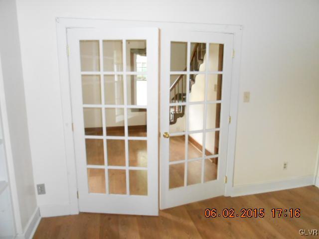 3509 Carter Road Bethlehem, PA 18020 - Photo 13 of 27 Gallery Image 13