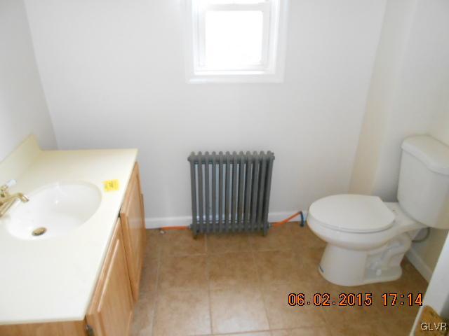 3509 Carter Road Bethlehem, PA 18020 - Photo 22 of 27 Gallery Image 22