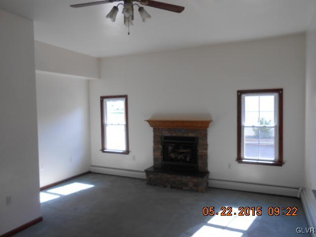 3509 Carter Road Bethlehem, PA 18020 - Photo 9 of 27 Gallery Image 9