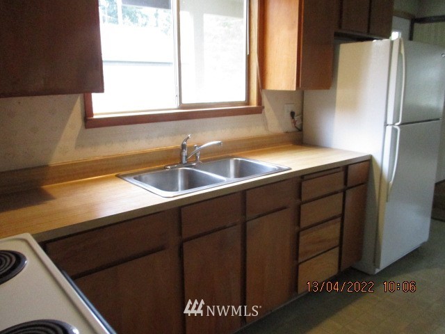 280 3rd Street Port Hadlock, WA 98339 - Photo 9 of 33 Gallery Image 9