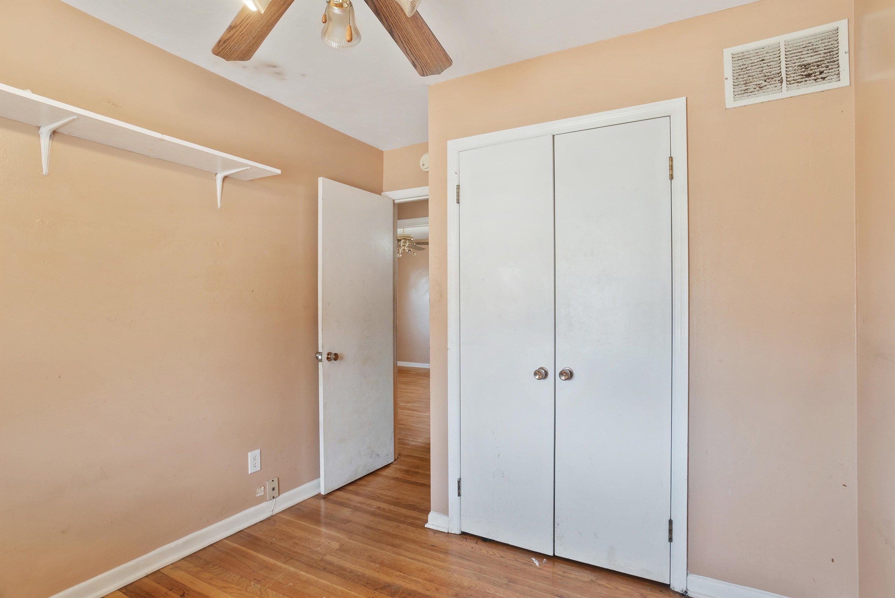 4696 Stage Road Memphis, TN 38128 - Photo 13 of 23 a view of room with wooden floor